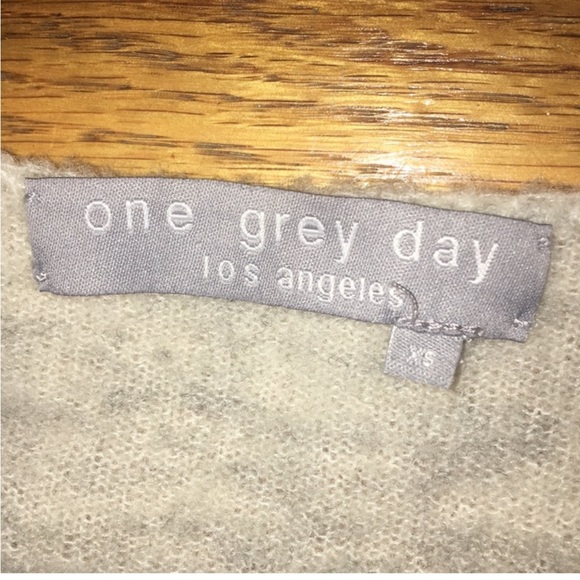 One Grey Day Los Angeles Cole Distressed Wool Pullover - Picture 11 of 11